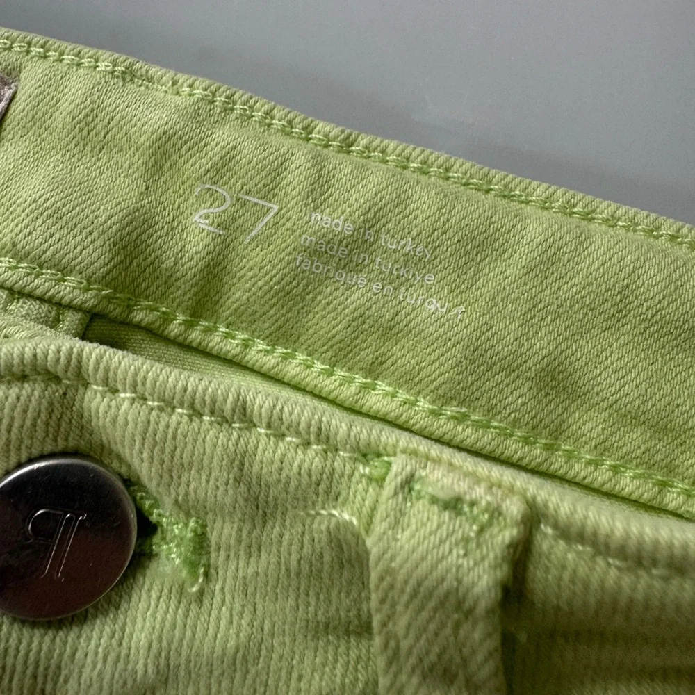 NWT Pilcro Anthropologie Green Flare Jeans | Size 27 - Picture 3 of 6